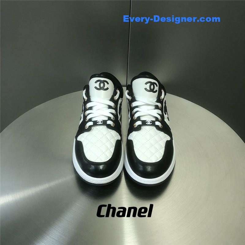 Ch**el black and white panda rhombus casual sneakers