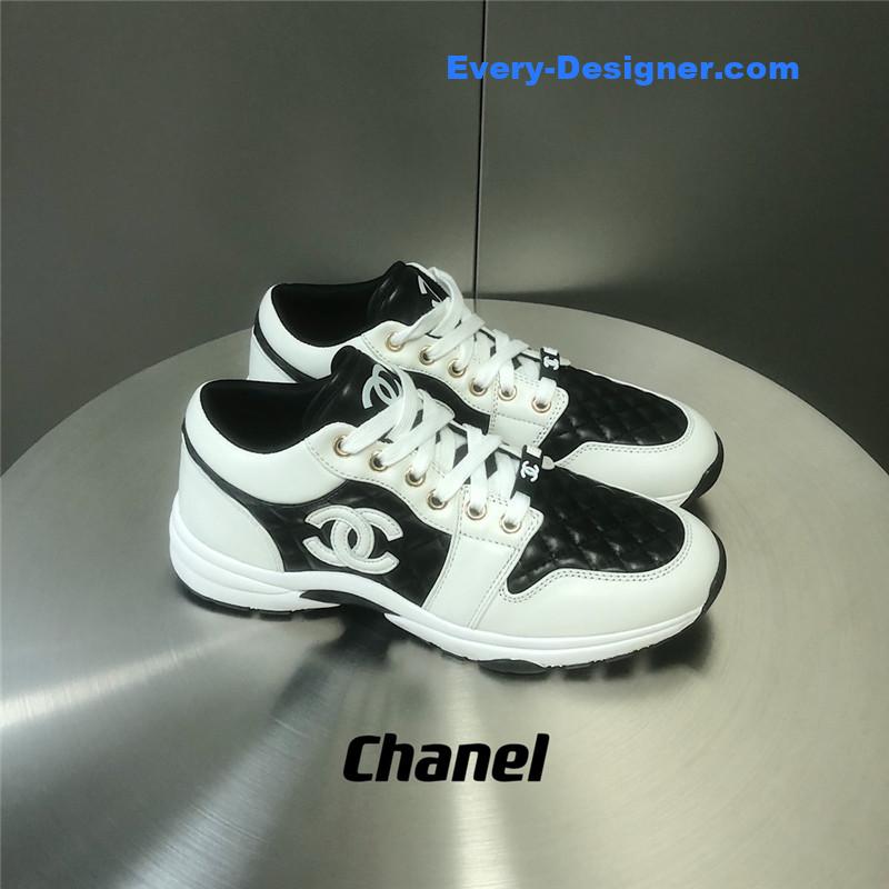 Chanel black and white panda rhombus casual sneakers
