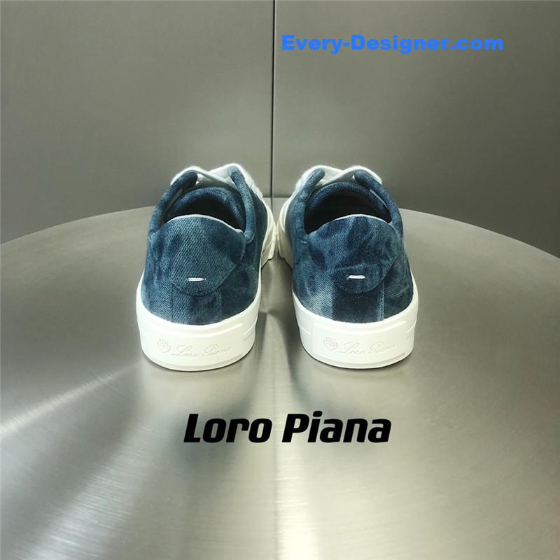 L0r0 P1ana new white shoes