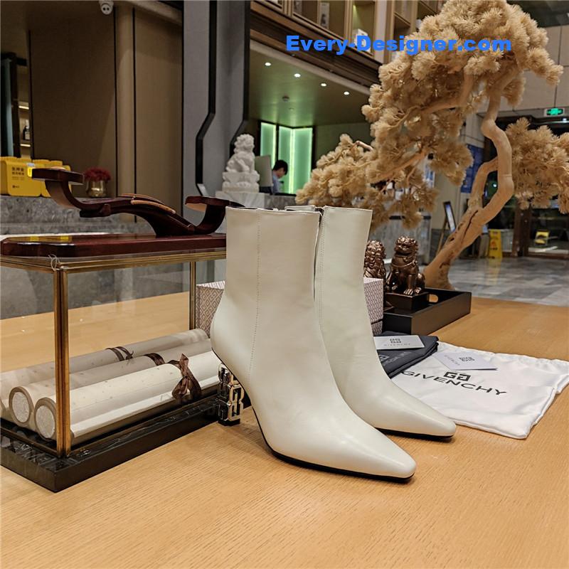 Givenchy G heel small square toe short boots