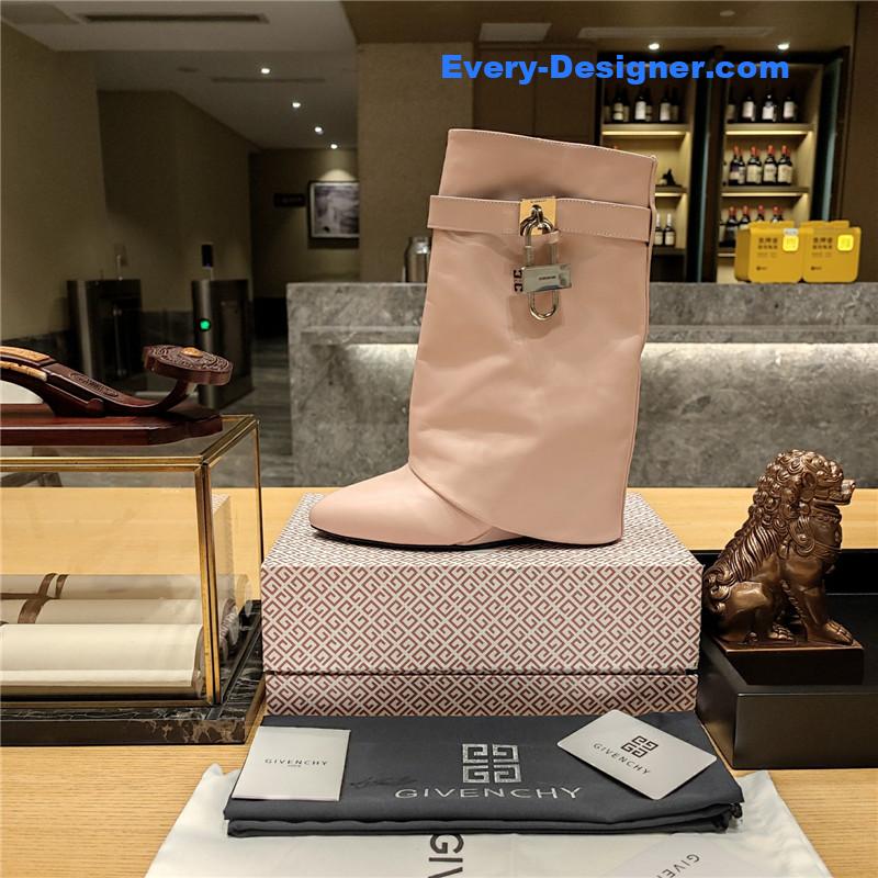 Givenchy cropped leg boots