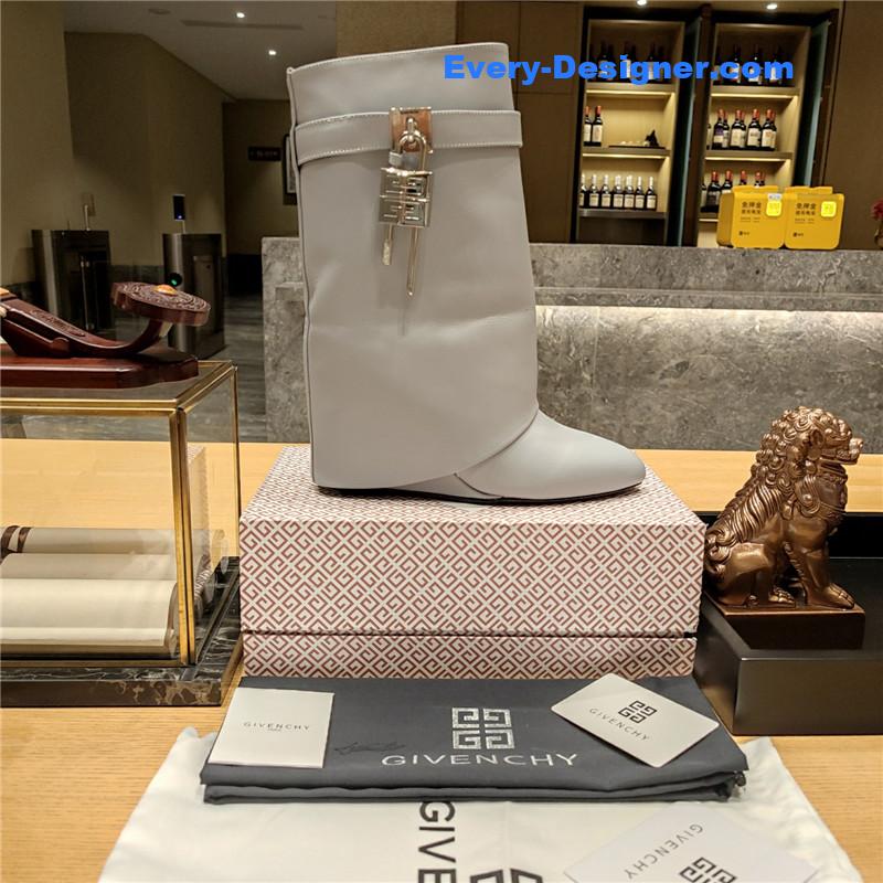 Givenchy cropped leg boots