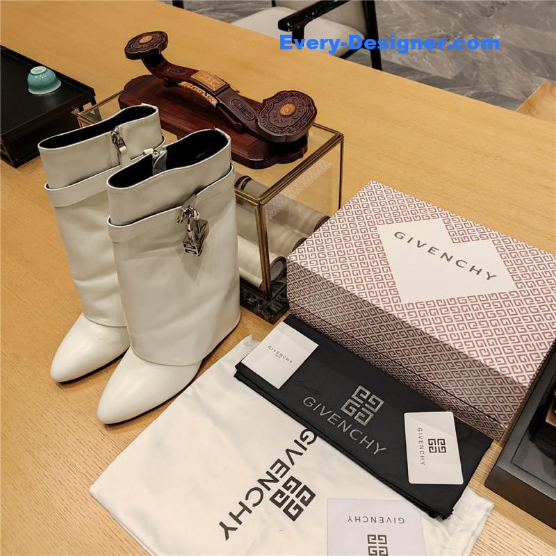 Givenchy cropped leg boots