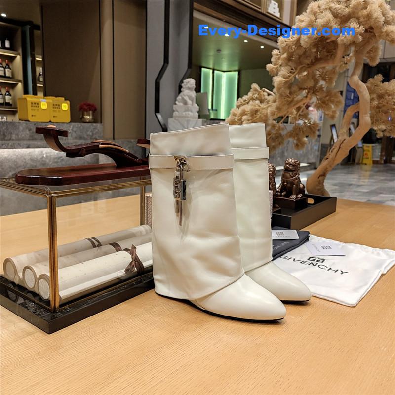 Givenchy cropped leg boots