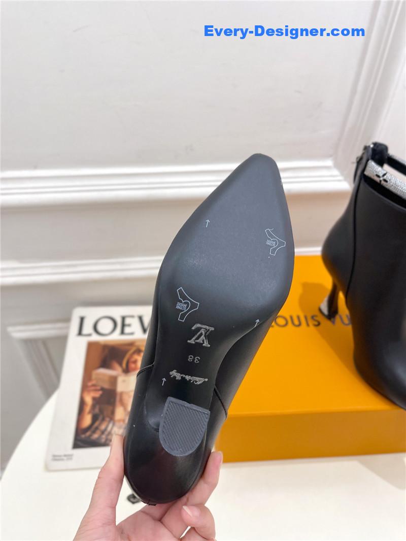l0vis vvtt0n lv small square toe D1am0nd heel boots