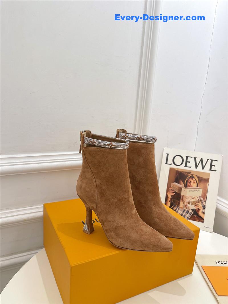 l0vis vvtt0n lv small square toe D1am0nd heel boots