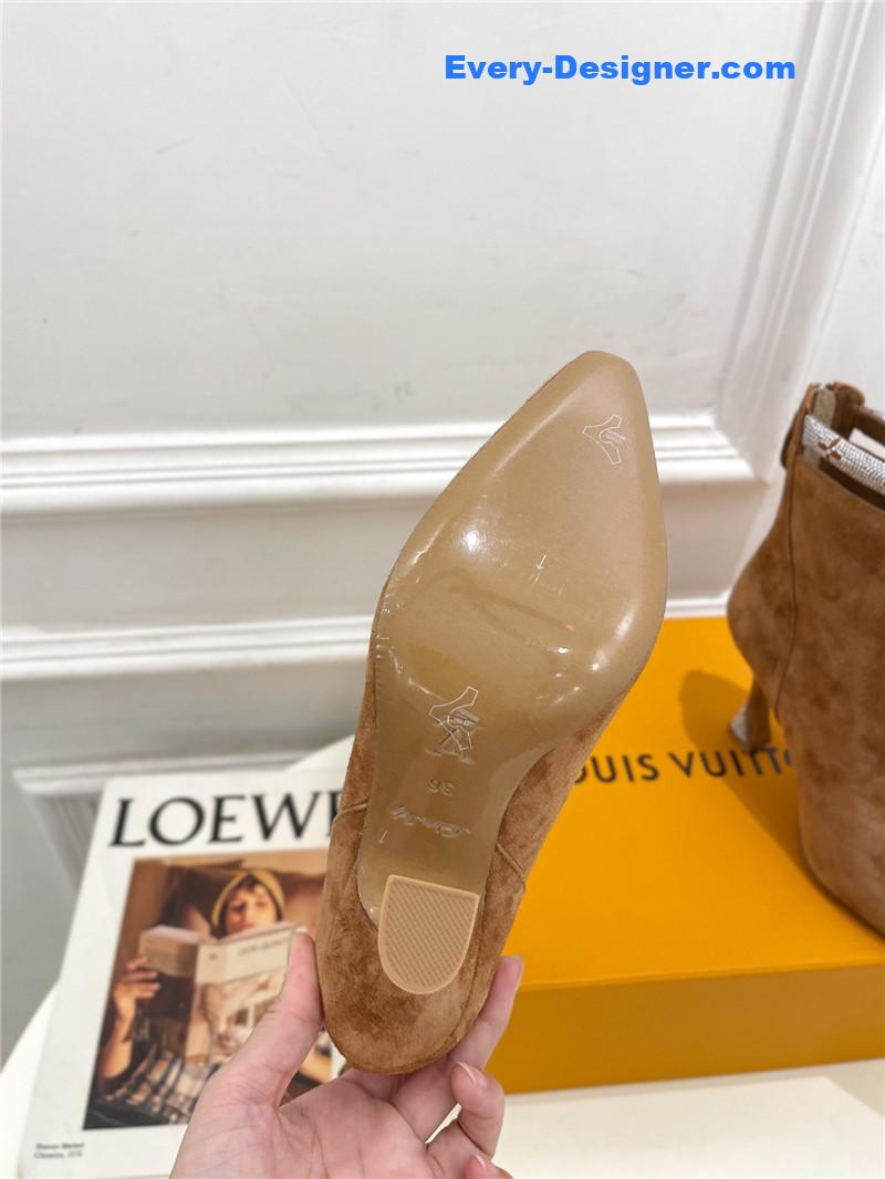 l0vis vvtt0n lv small square toe D1am0nd heel boots