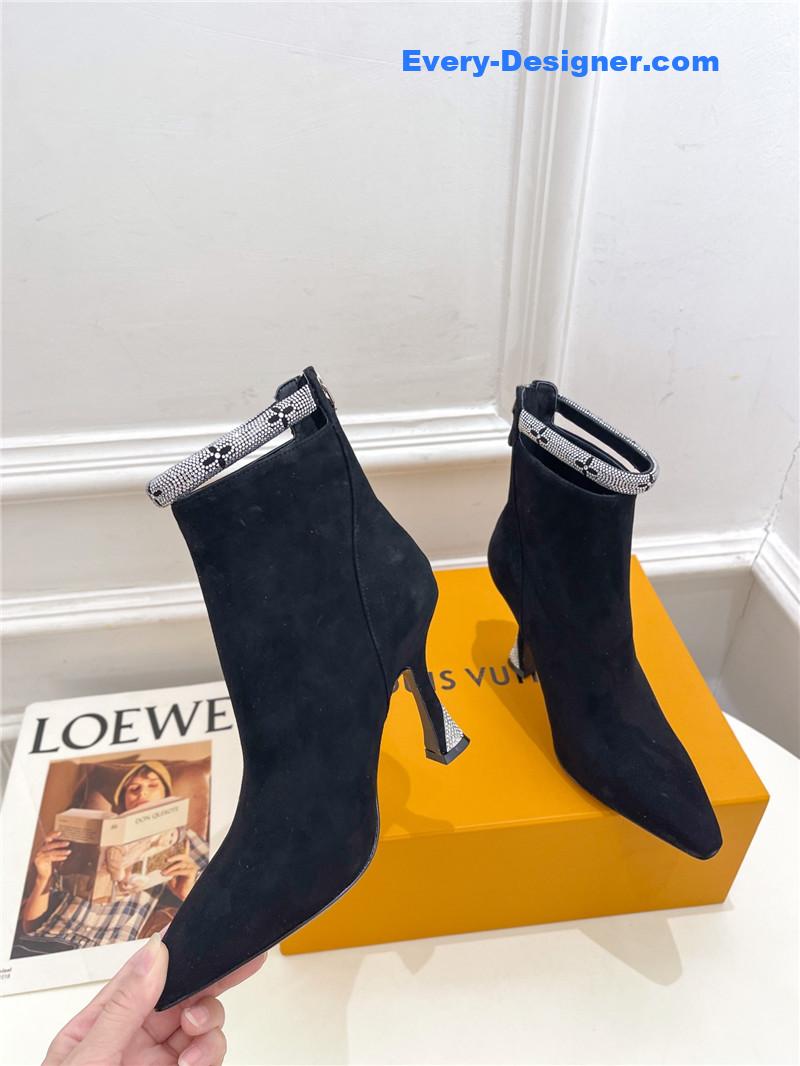 l0vis vvtt0n lv small square toe D1am0nd heel boots