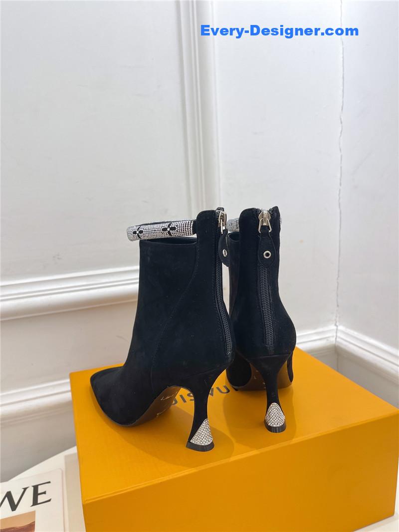 l0vis vvtt0n lv small square toe D1am0nd heel boots