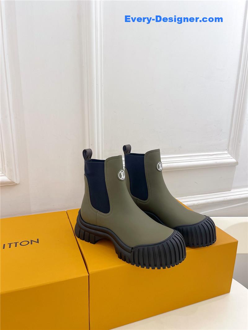 louis vuitton lv chelsea boots
