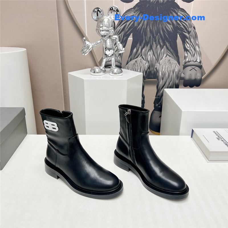 Balenciaga round toe buttoned boots