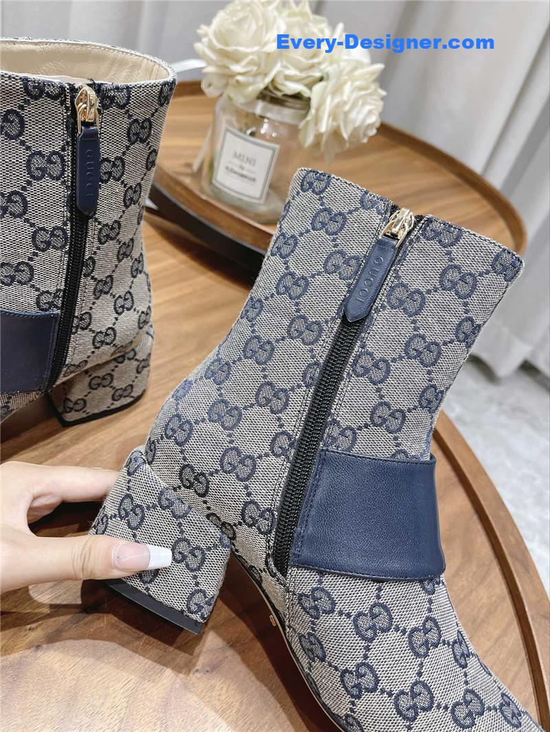 Gvc*1 double g buckle boots