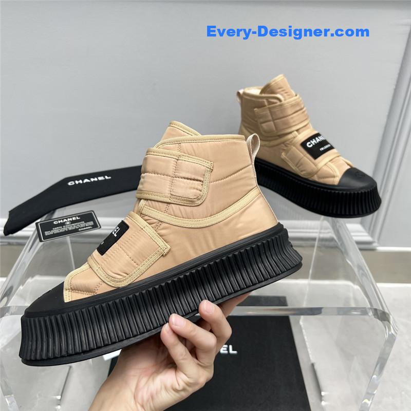 CC new casual sports style bread shoes