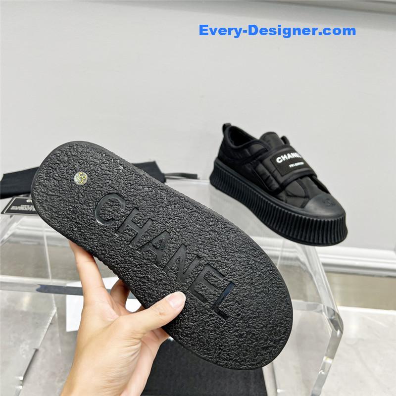 CC new casual sports style bread shoes