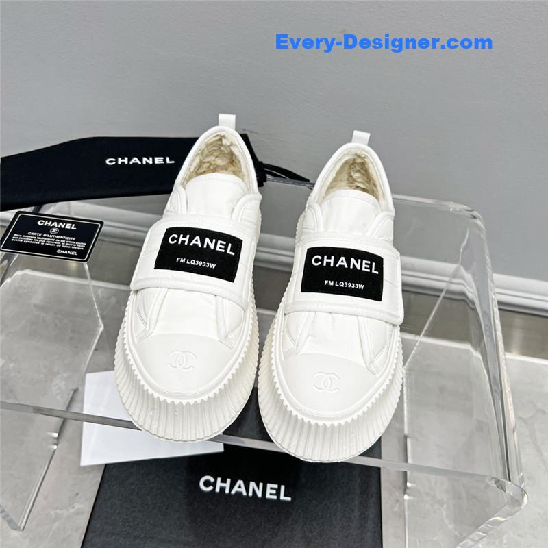CC new casual sports style bread shoes