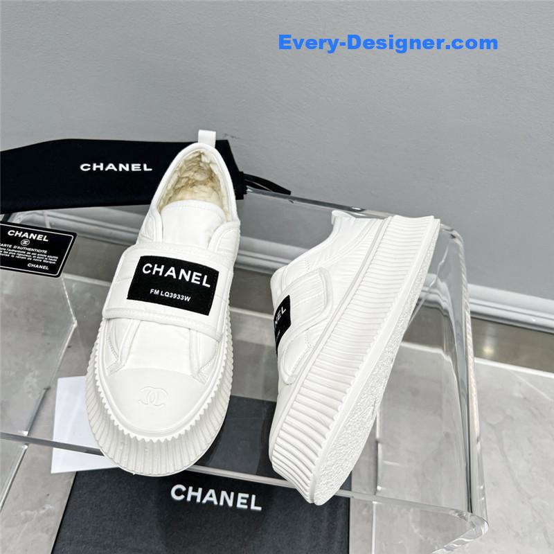 CC new casual sports style bread shoes