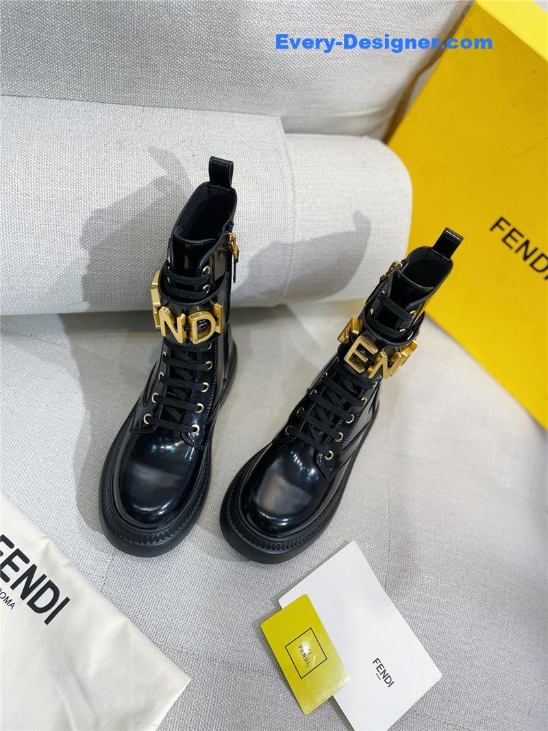 F**di retro british style martin boots