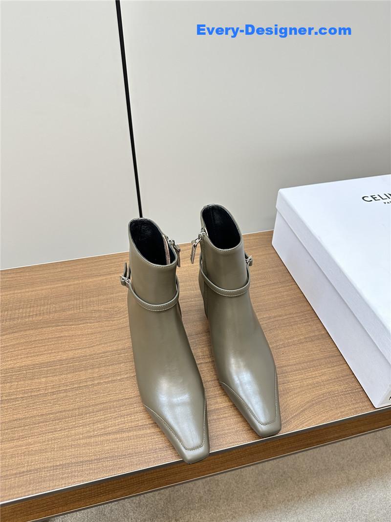Ce1i*e small square toe boots