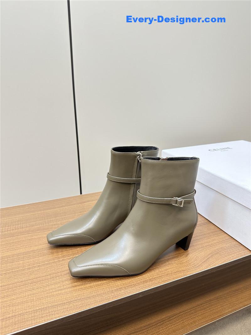 Ce1i*e small square toe boots