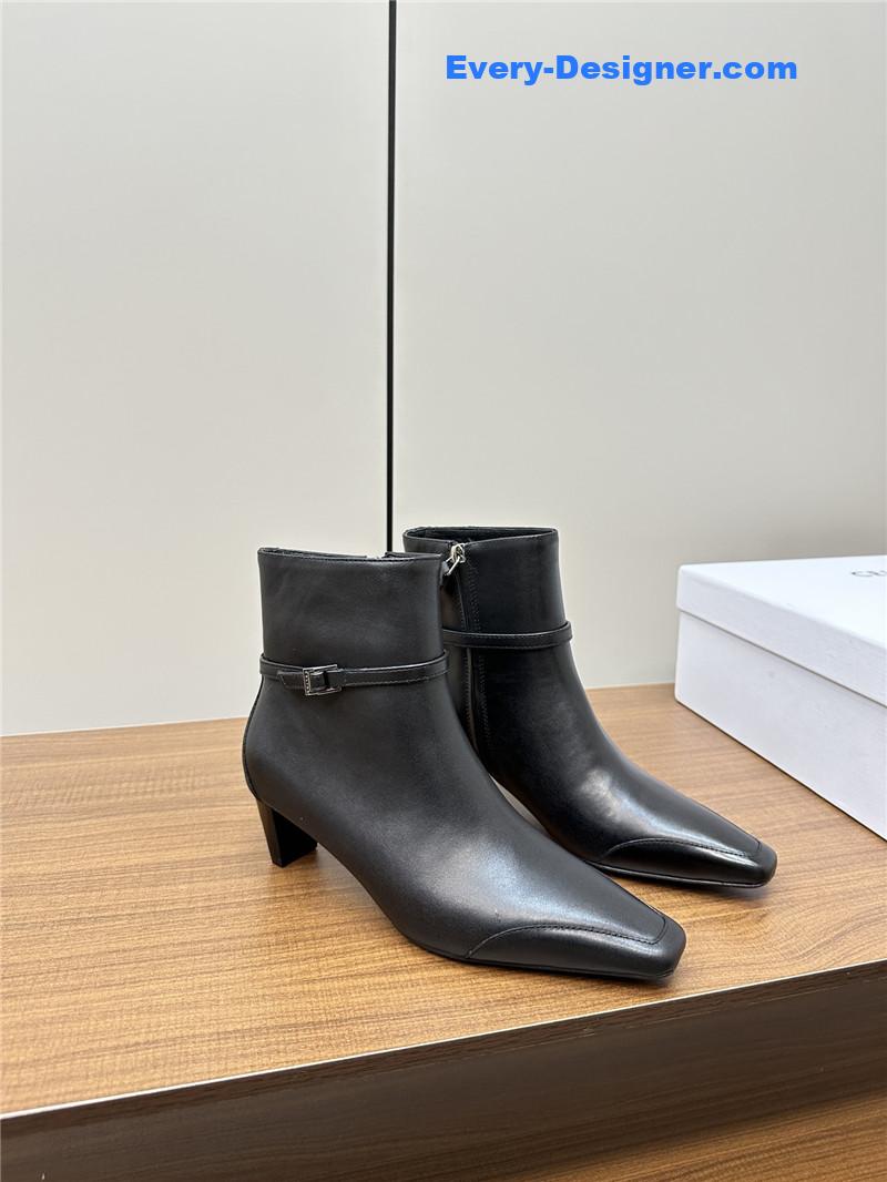 Ce1i*e small square toe boots