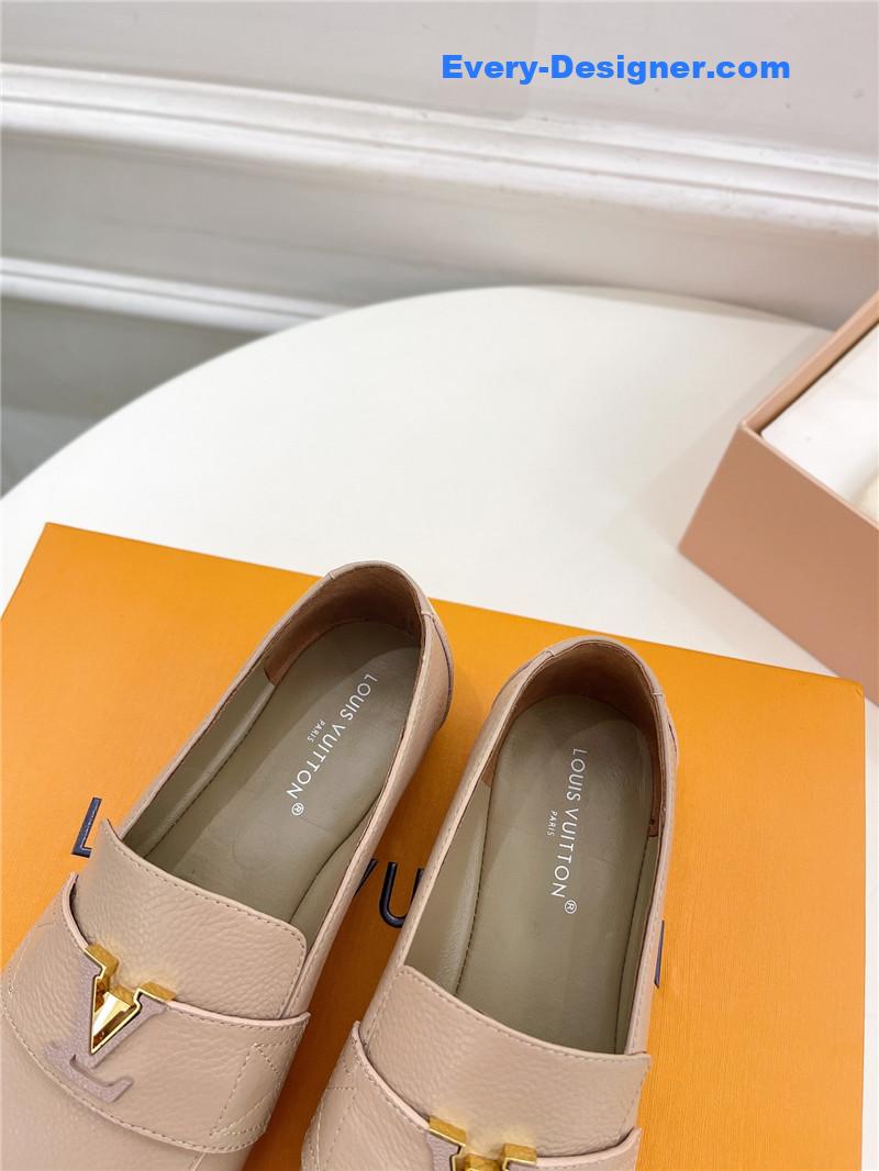 l0vis Vvtt0n lv new flat loafers