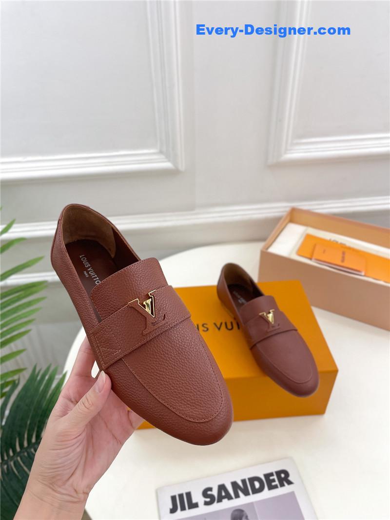 l0vis Vvtt0n lv new flat loafers