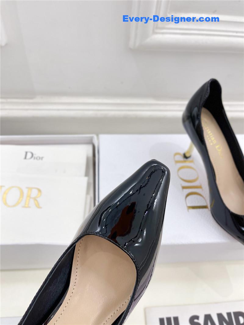 D10r new metal heels