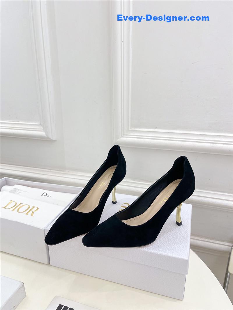 D10r new metal heels