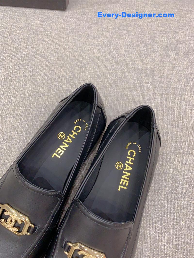 CC new flat loafers