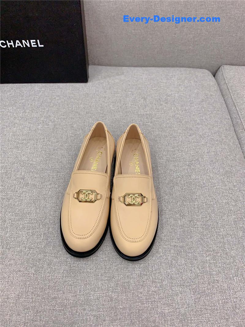 CC new flat loafers
