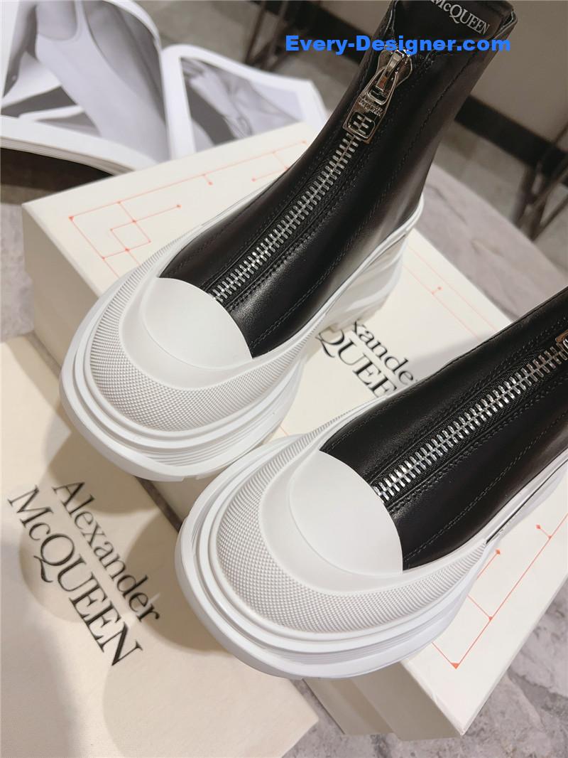 a1exa*der Mcqv*en front zip booties