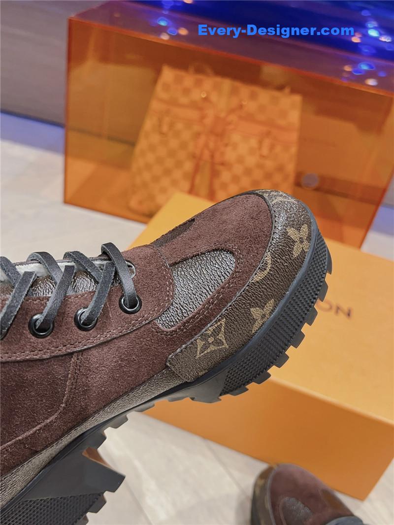 l0vis Vvtt0n lv classic high heel martin boots