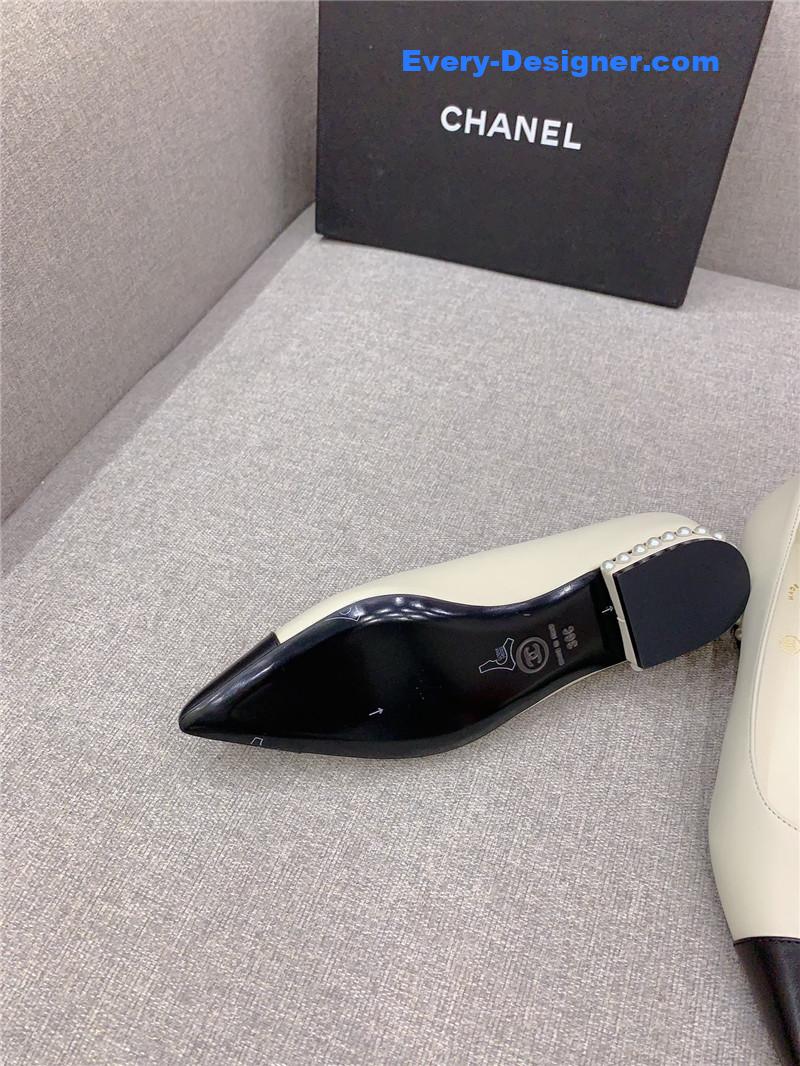 CC new pointed toe flat shoes