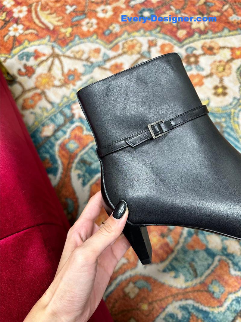 Ce1i*e arc de triomphe pointed toe early autumn short boots