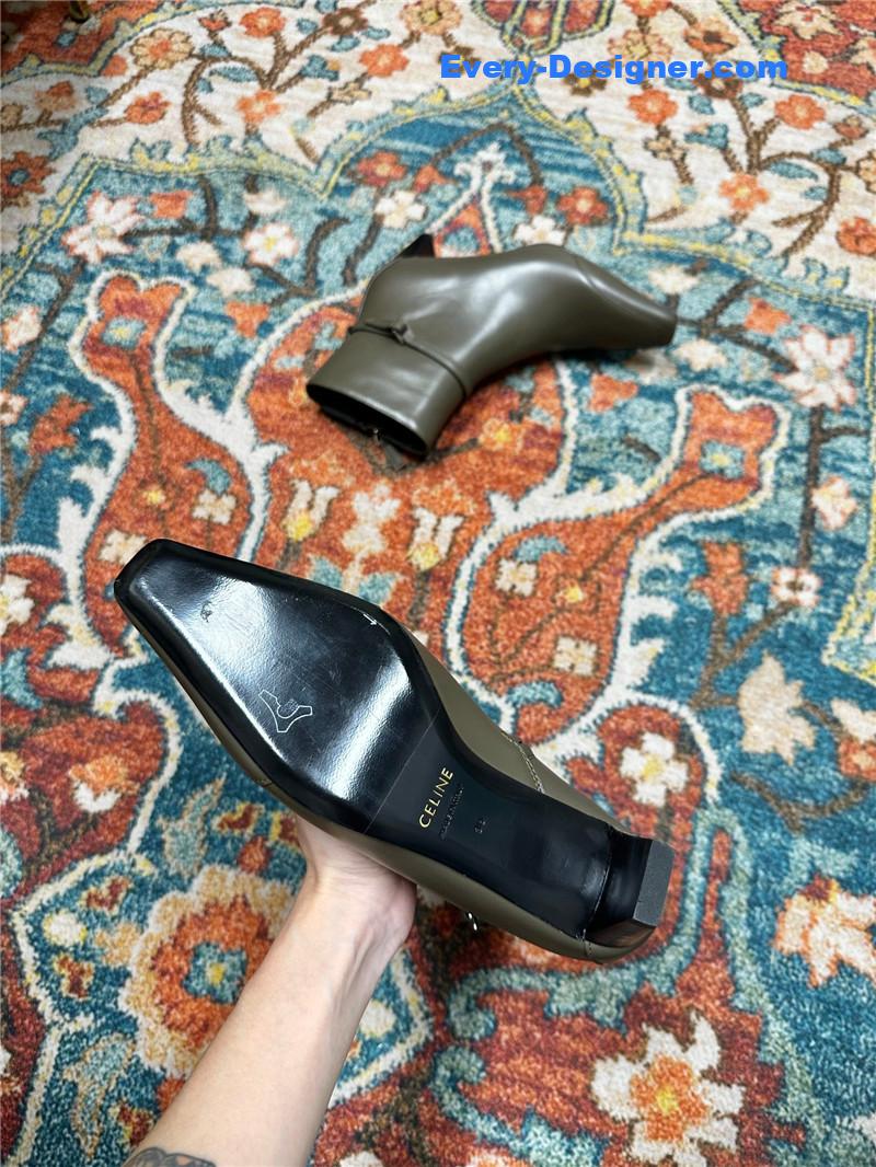 Ce1i*e arc de triomphe pointed toe early autumn short boots