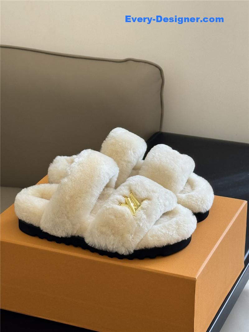louis vuitton LV new wool slippers
