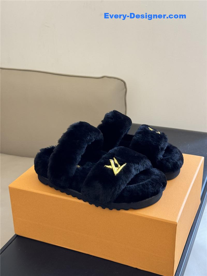 louis vuitton LV new wool slippers