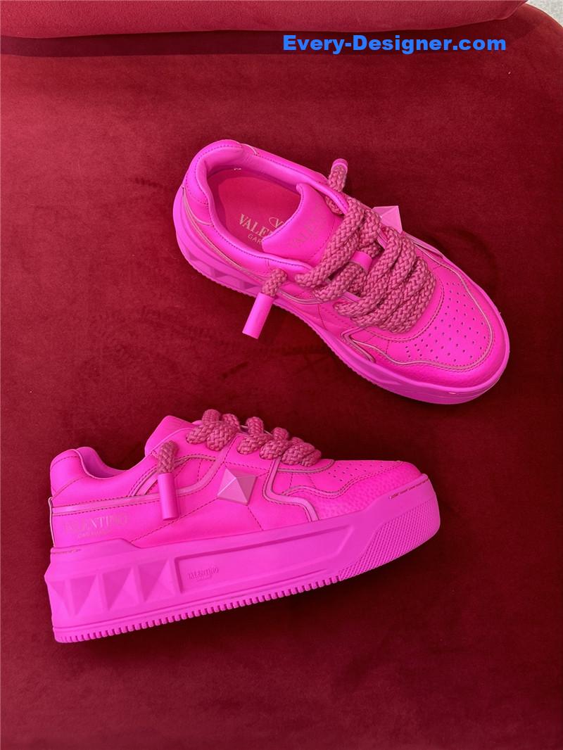 Va1e*ntin0 thick sole casual shoes