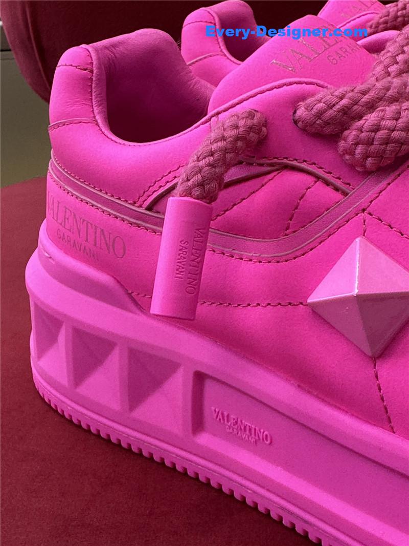 Va1e*ntin0 thick sole casual shoes