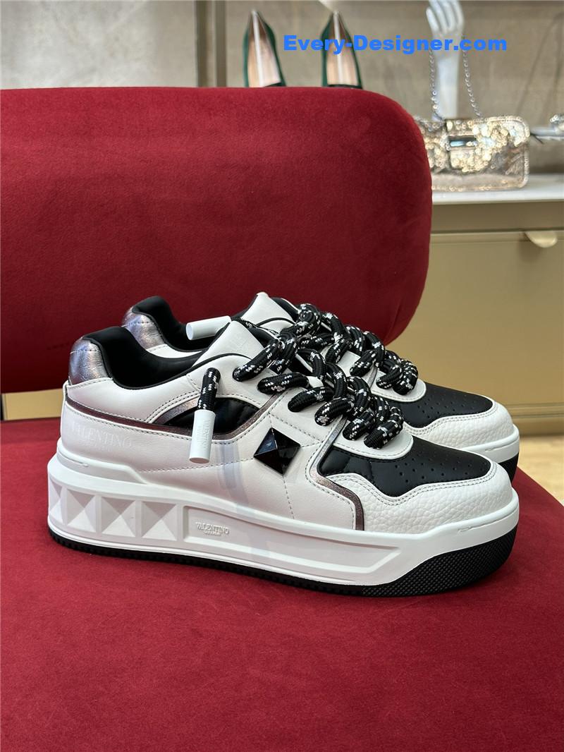Va1e*ntin0 thick sole casual shoes
