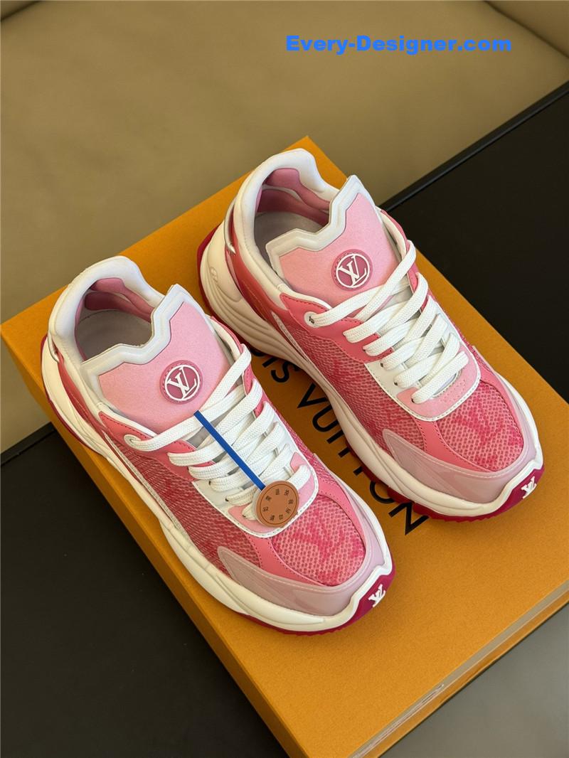 l0vis Vvtt0n lv classic running shoes