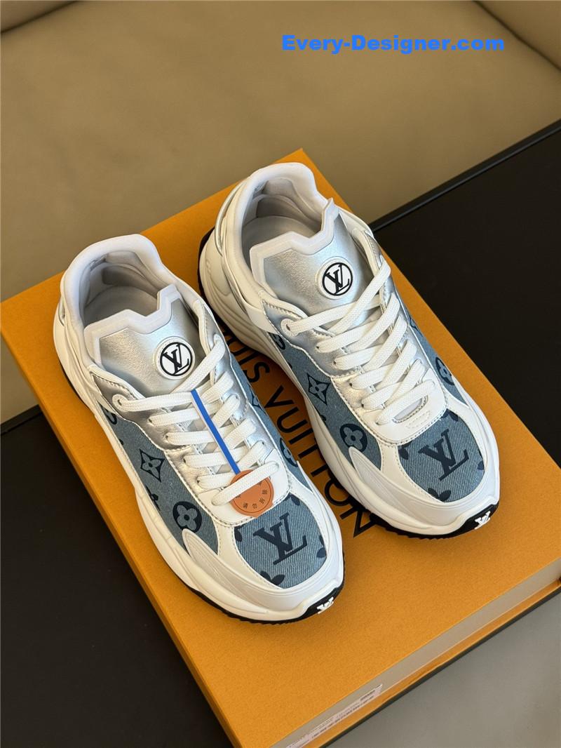 l0vis Vvtt0n lv classic running shoes