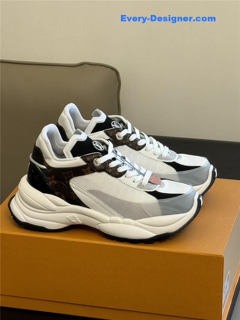l0vis Vvtt0n lv classic running shoes