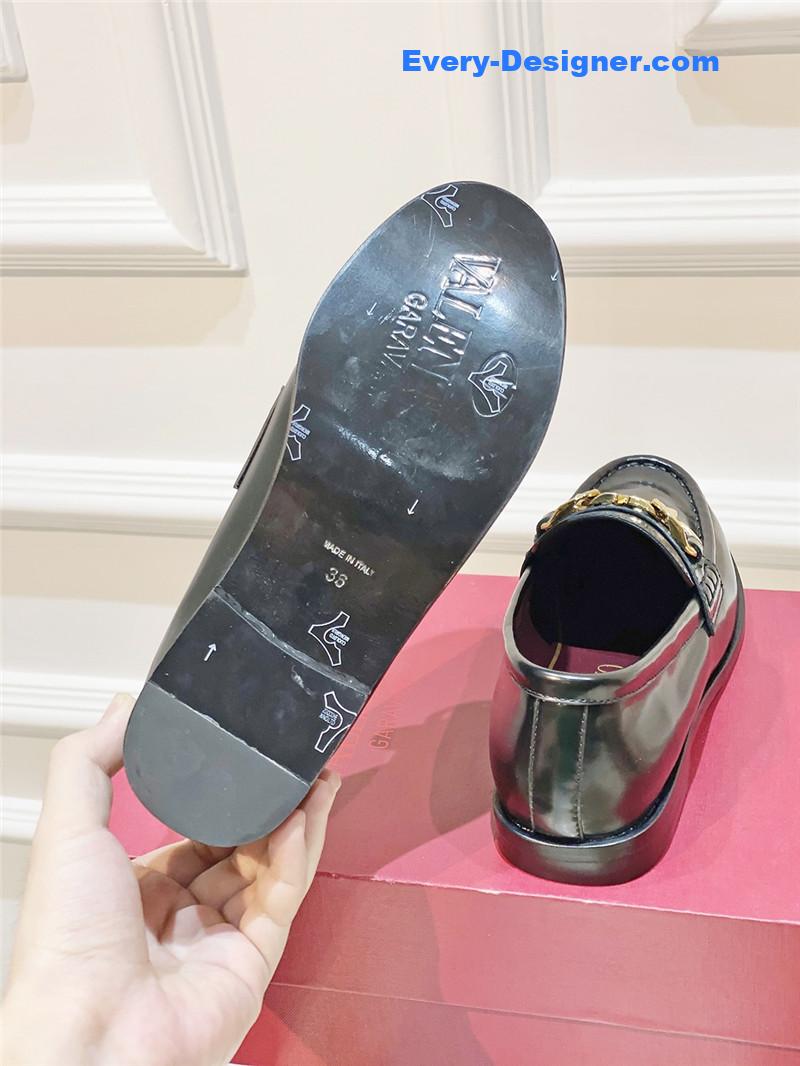 Va1e*ntin0 retro loafers