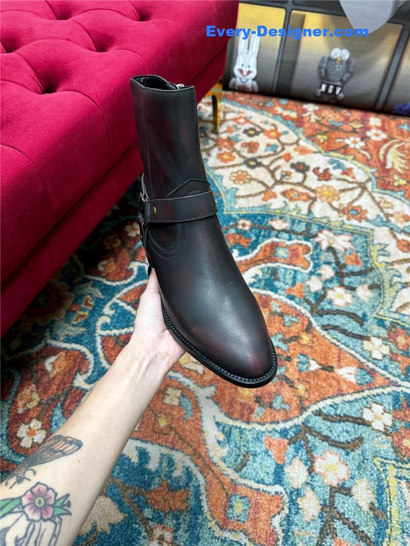 Y51 sleeveless boots