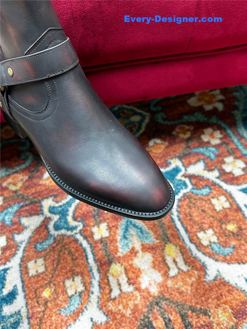 Y51 sleeveless boots