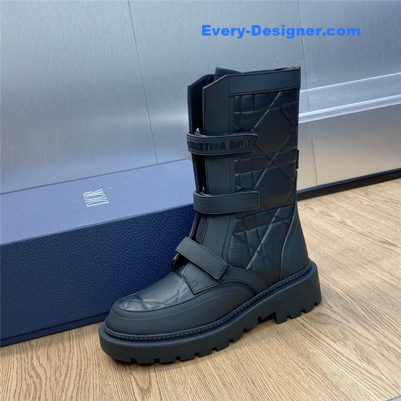 D10r low heel round toe lace up knight boots