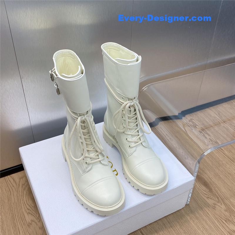 D10r belt buckle low heel round toe lace up knight boots