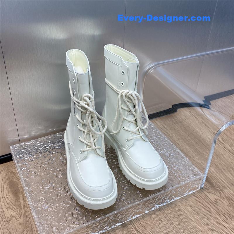 D10r low heel round toe lace up knight boots