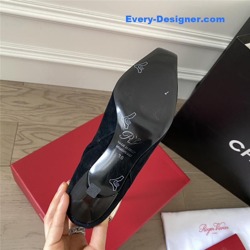 Roger vivier new stiletto boots